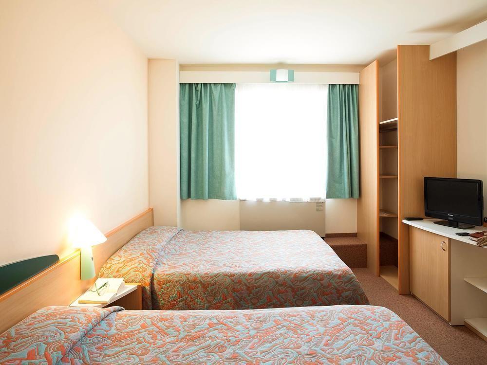 ไอบิส บูคาเรสต์ การ์ เดอ นอร์ Hotel ภายนอก รูปภาพ